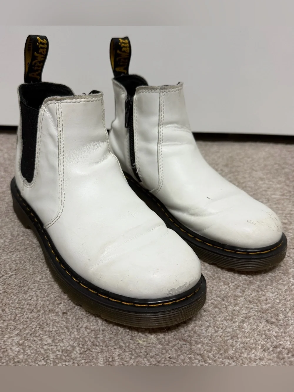 Dr. Martens 2976 Kids Chelsea Boots - Size 3